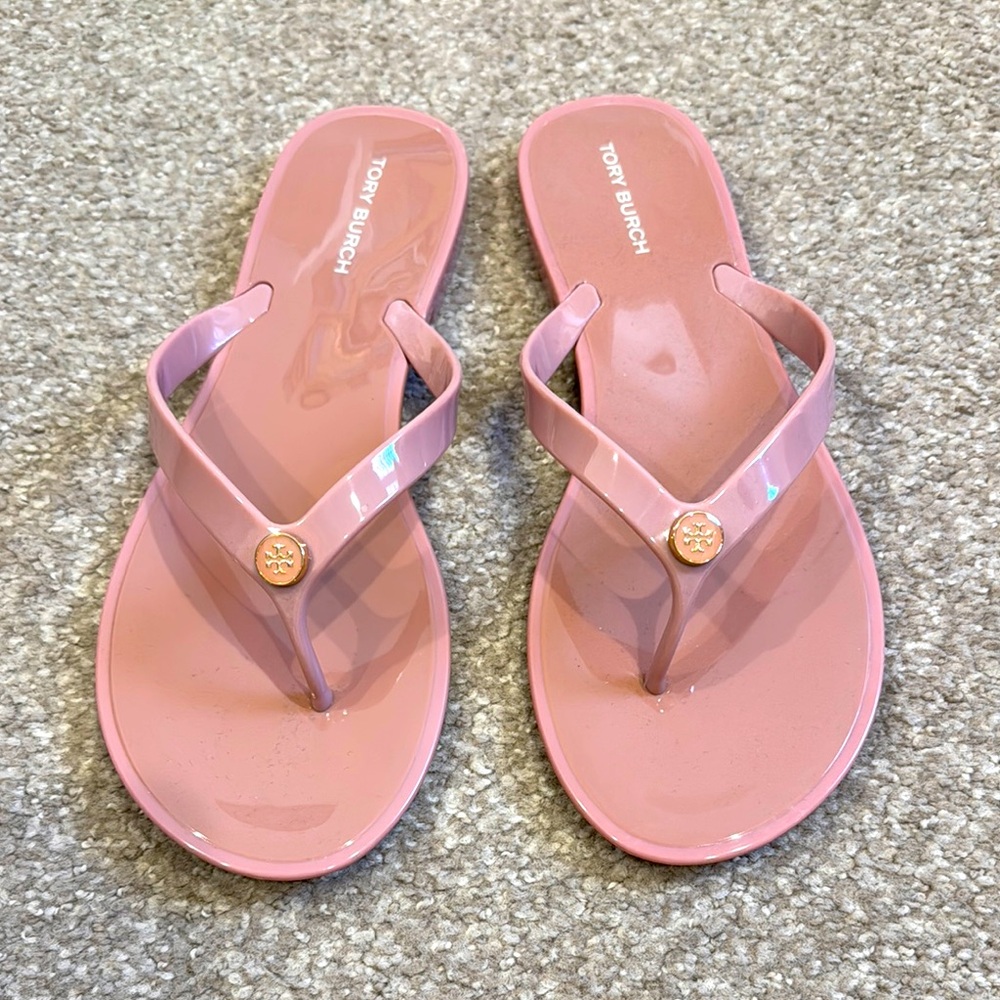 TORY BURCH pink jelly sandals new size 9